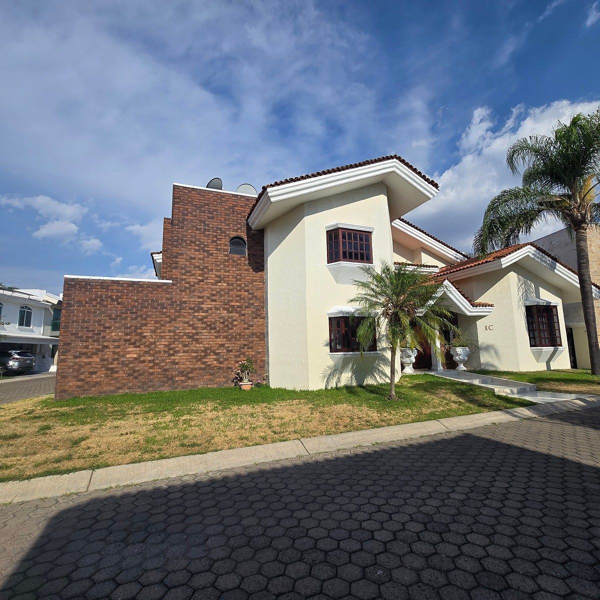 Casa en Virreyes Residencial, Zapopan, foto 2 de 16