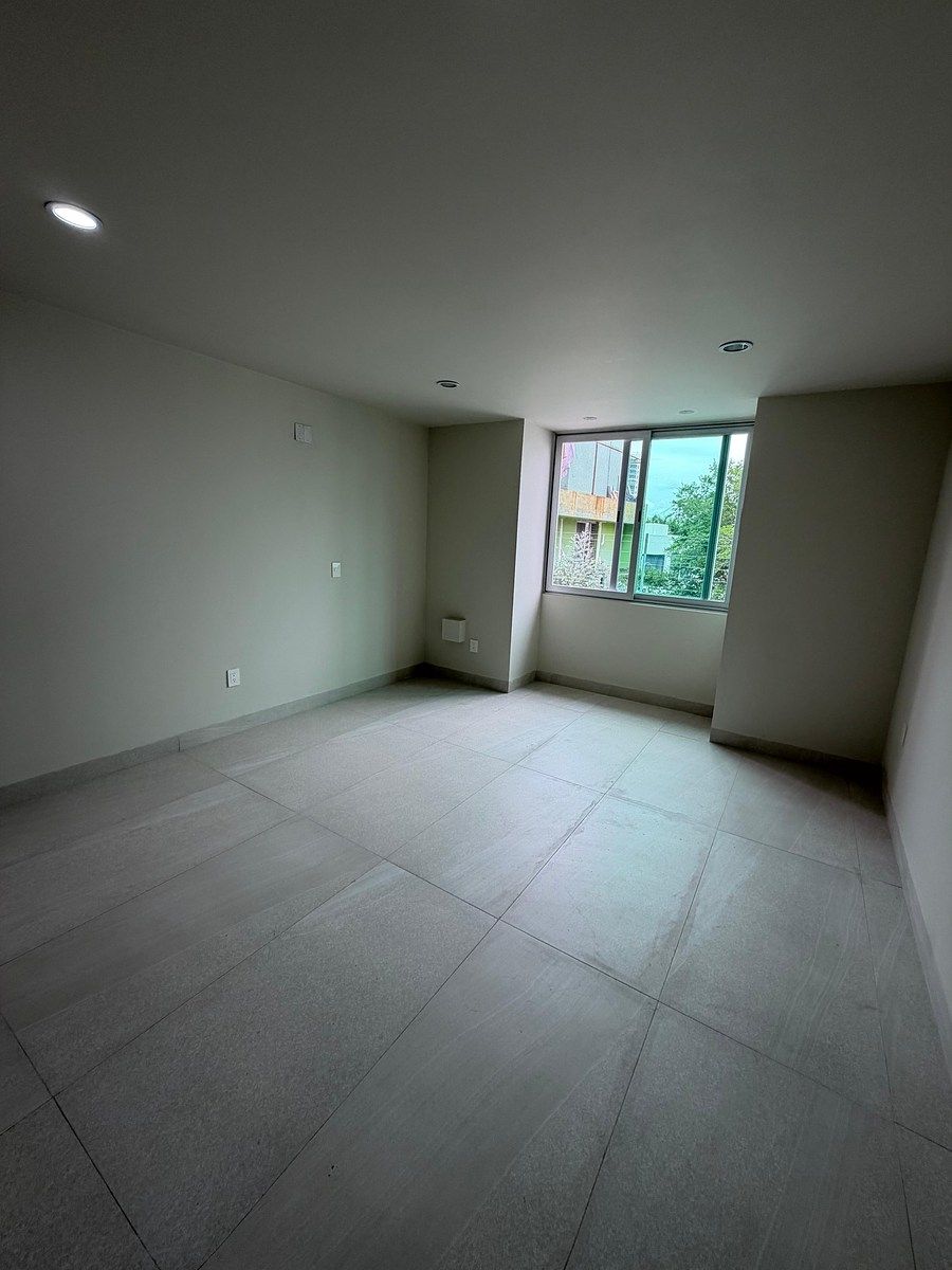 Sala Comercial em Prados de Providencia, Guadalajara, foto 12 de 42