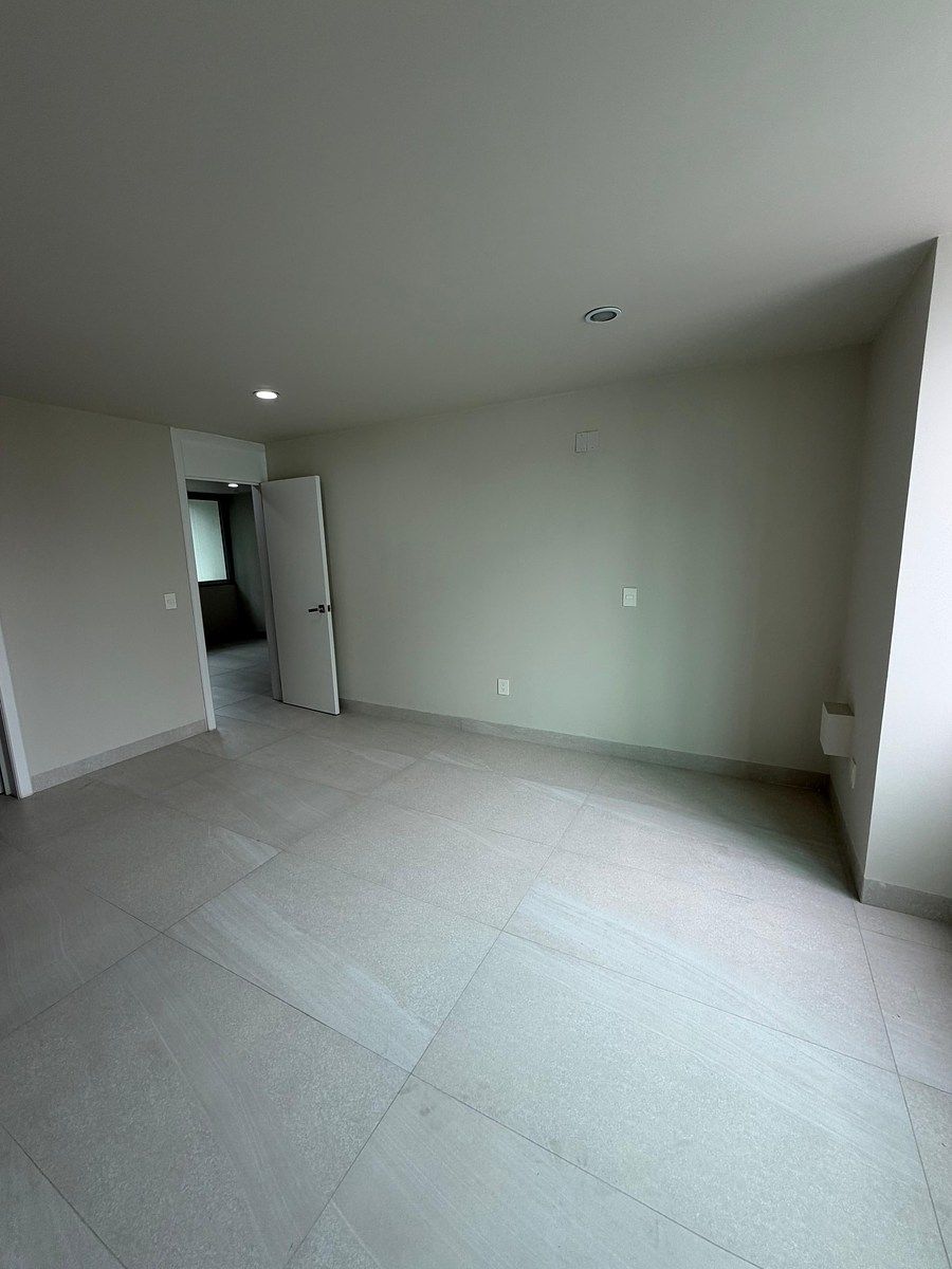 Sala Comercial em Prados de Providencia, Guadalajara, foto 13 de 42