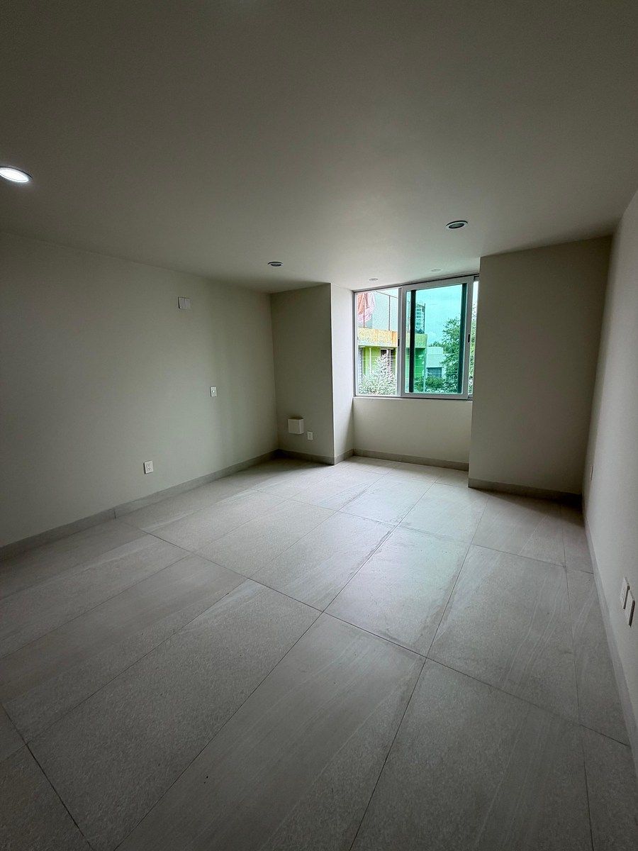 Sala Comercial em Prados de Providencia, Guadalajara, foto 14 de 42