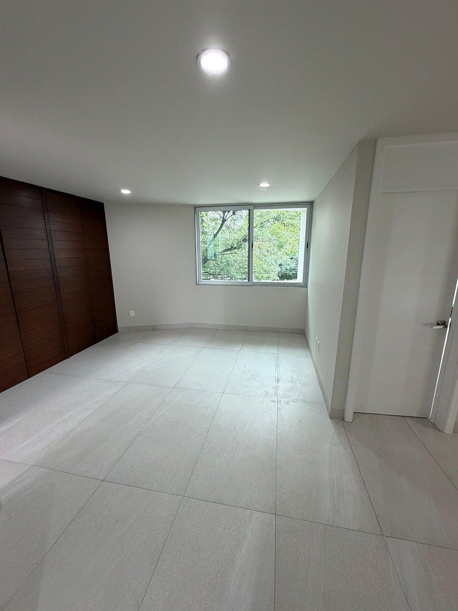 Sala Comercial em Prados de Providencia, Guadalajara, foto 34 de 42