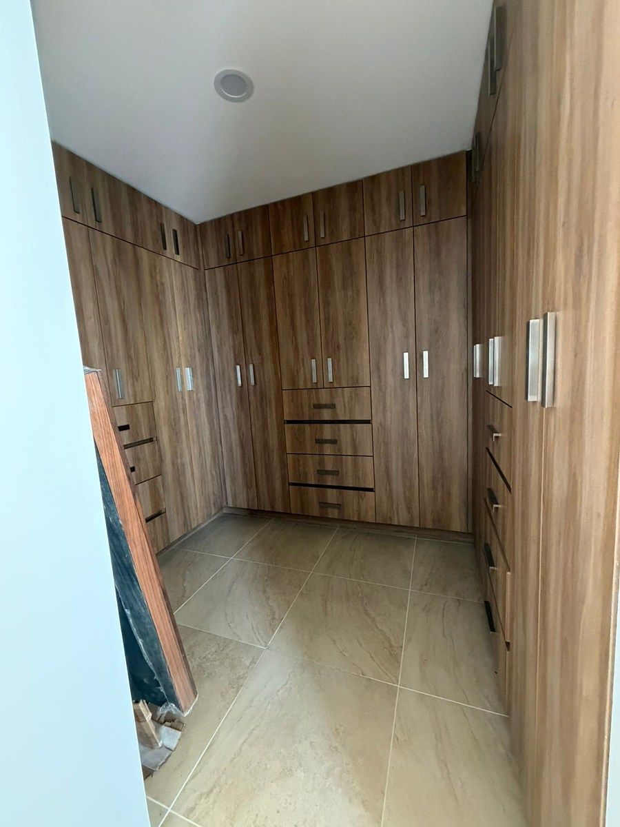 Casa em condomínio fechado em Zibatá, El Marqués, foto 10 de 14
