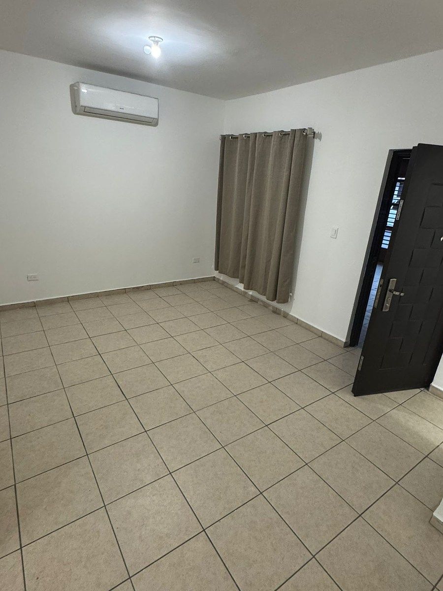 Casa em Privadas de Anáhuac Sector Español, General Escobedo, foto 6 de 21