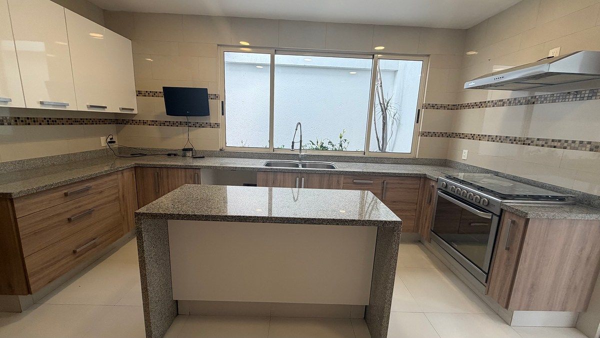 House in Gated Community in Lomas de las Palmas, Huixquilucan, photo 24 of 27