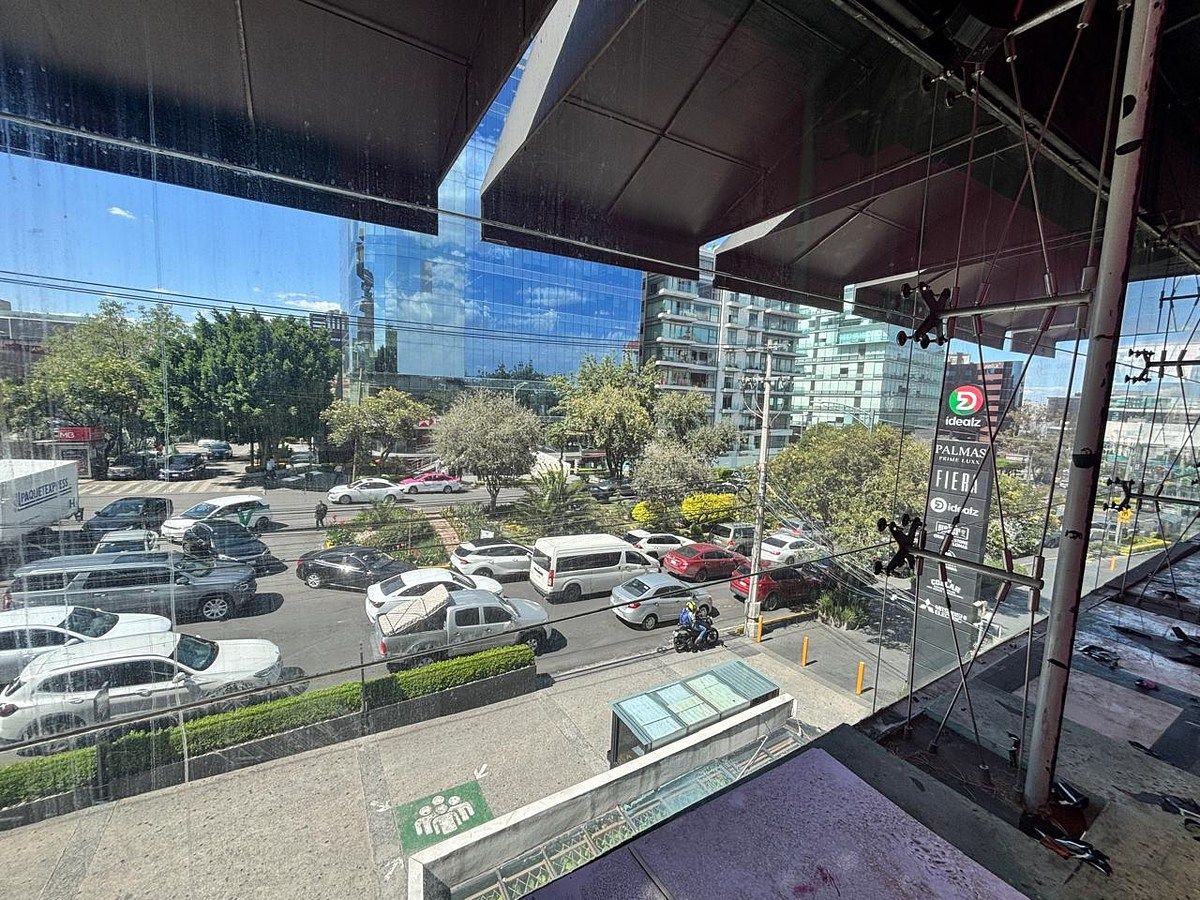 LOCAL COMERCIAL EN RENTA EN LOMAS DE CHAPULTEPEC, foto 1 de 16