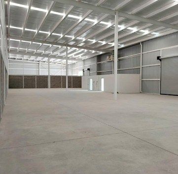 Warehouse just steps from Toyota, photo 1 of 4