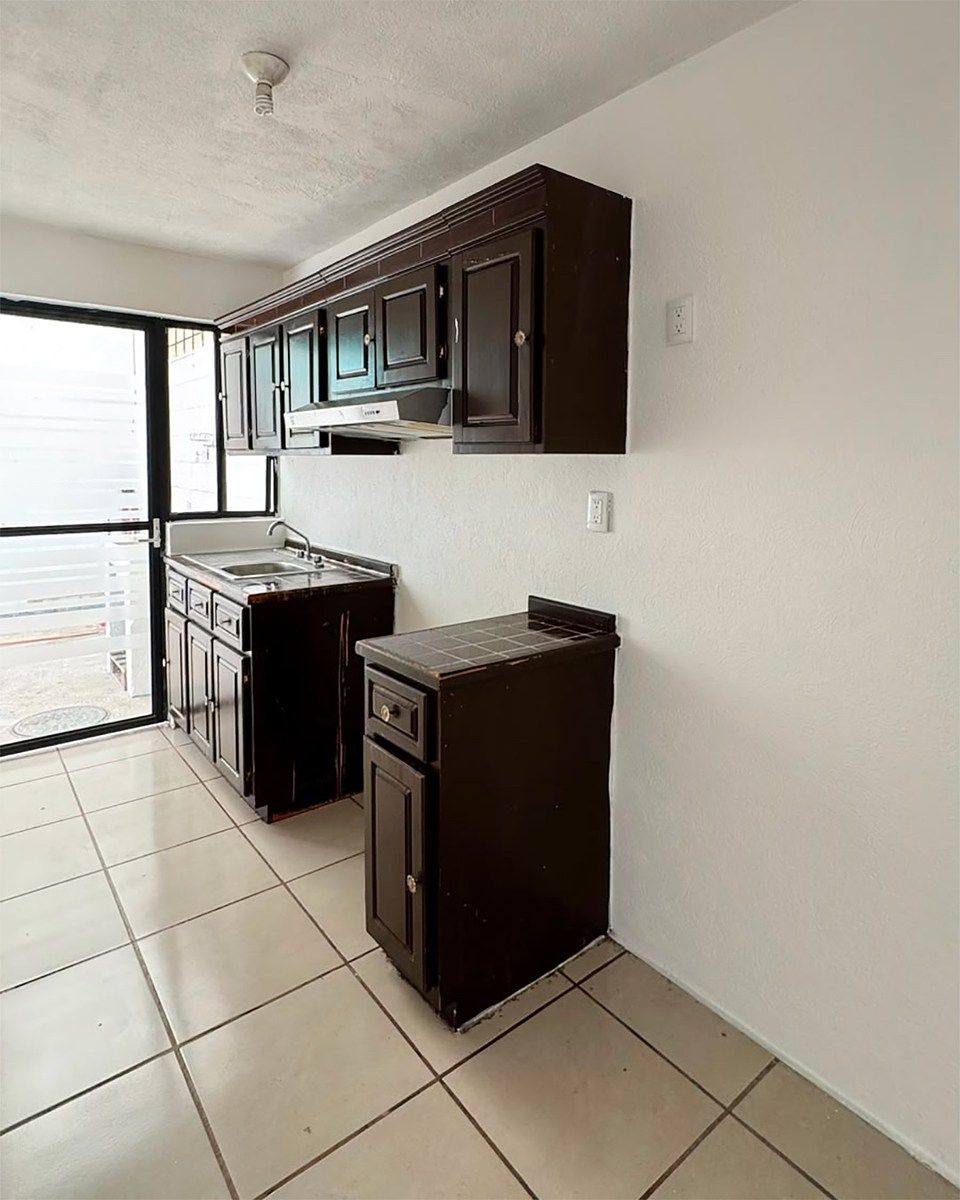Cocina integral casa en venta en Amaranto, foto 3 de 8