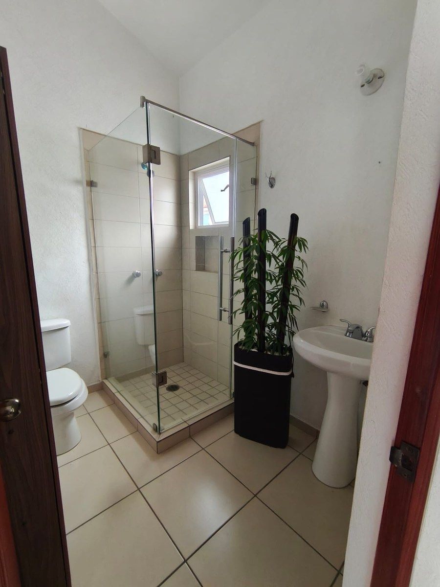 House in Los Manzanos, Tlajomulco de Zúñiga, photo 14 of 17