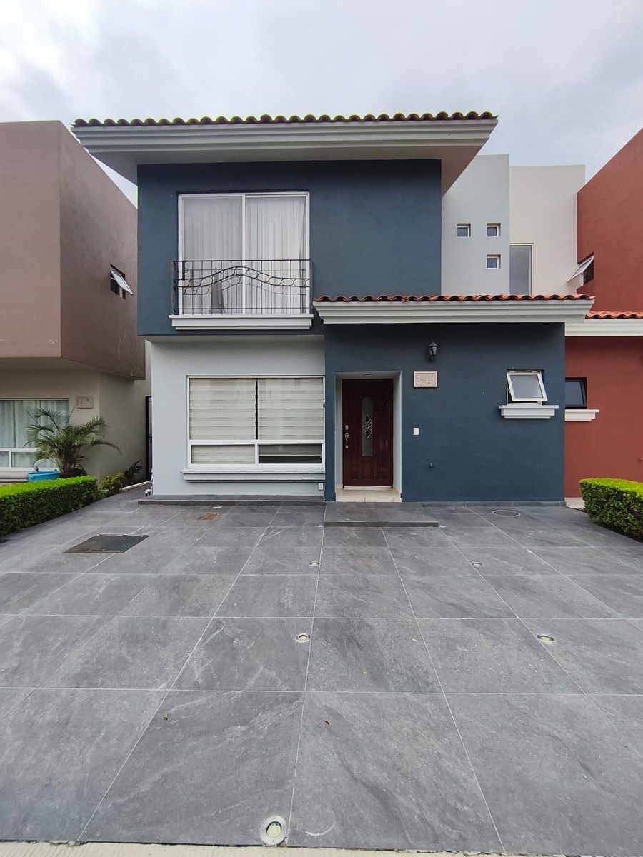 HOUSE FOR SALE - LOS MANZANOS, photo 1 of 17