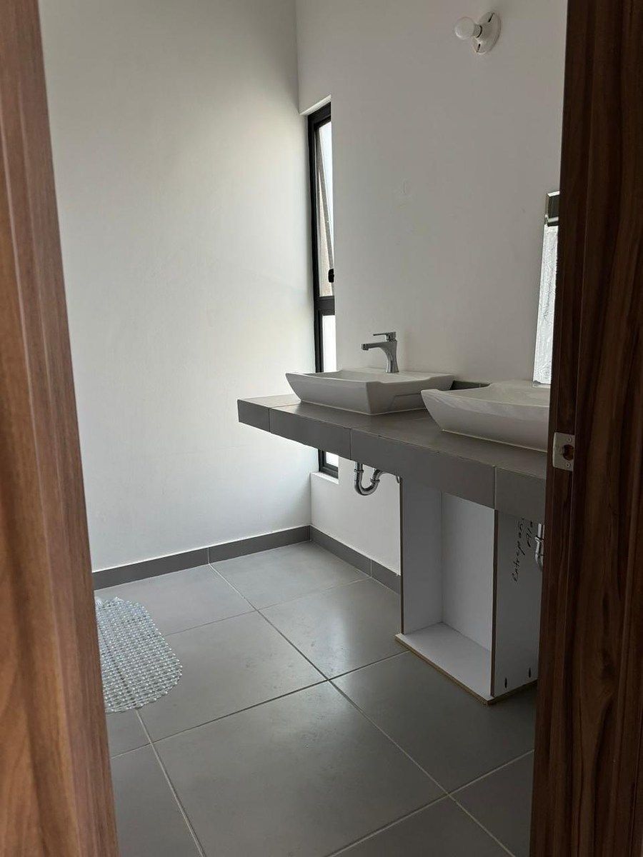 House in Gated Community in Tarragona Residencial, Chihuahua, photo 9 of 18