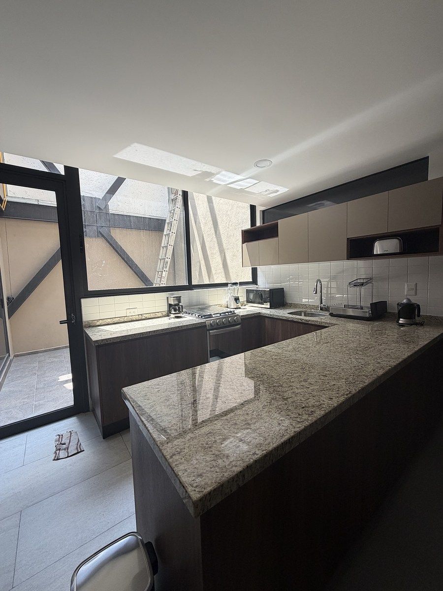 Estrena en Lomas de Chamizal edificio Boutique, foto 1 de 25
