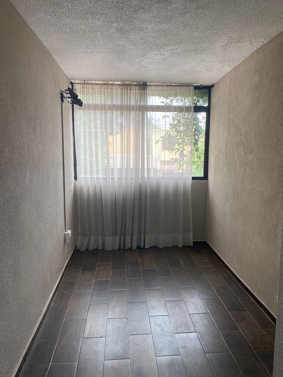 Casa em Prados del Mirador, Querétaro, foto 5 de 27