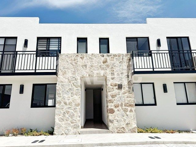 Apartment in Zarú, El Marqués, photo 3 of 15