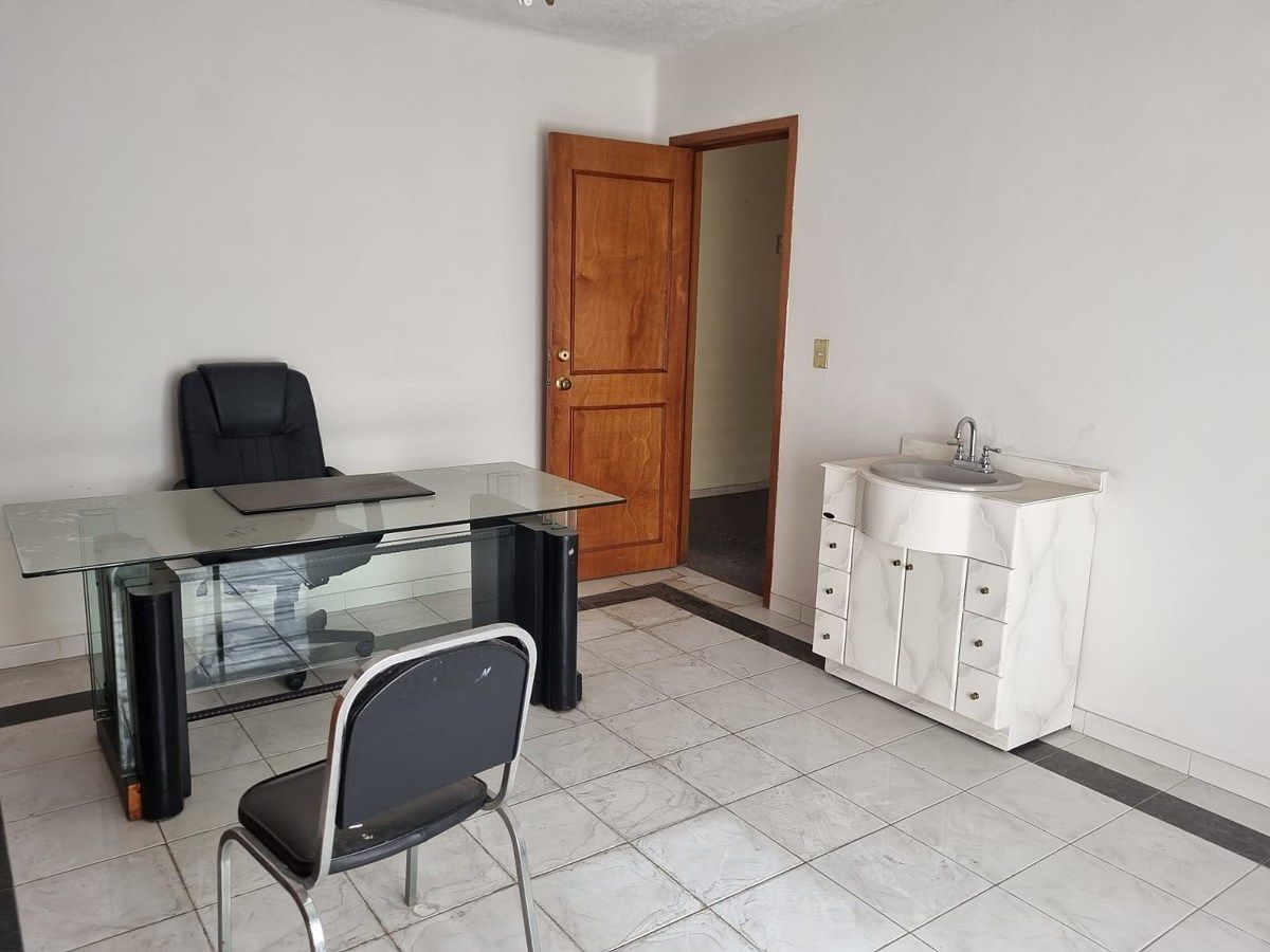 Casa en Ladrón de Guevara, Guadalajara, foto 17 de 26