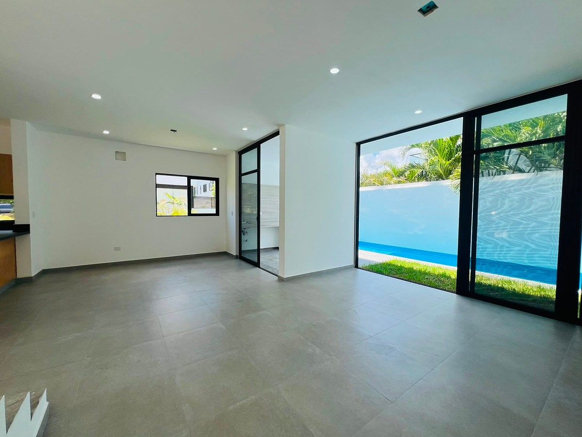 House for Sale in Cancun 3 Bedrooms | Pool, photo 1 of 14