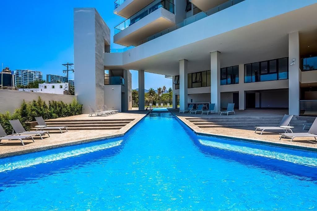 LOFT AMUEBLADO EN VENTA A PIE DE PLAYA EN LA CRUZ DE HUANACAXTLE - foto 1