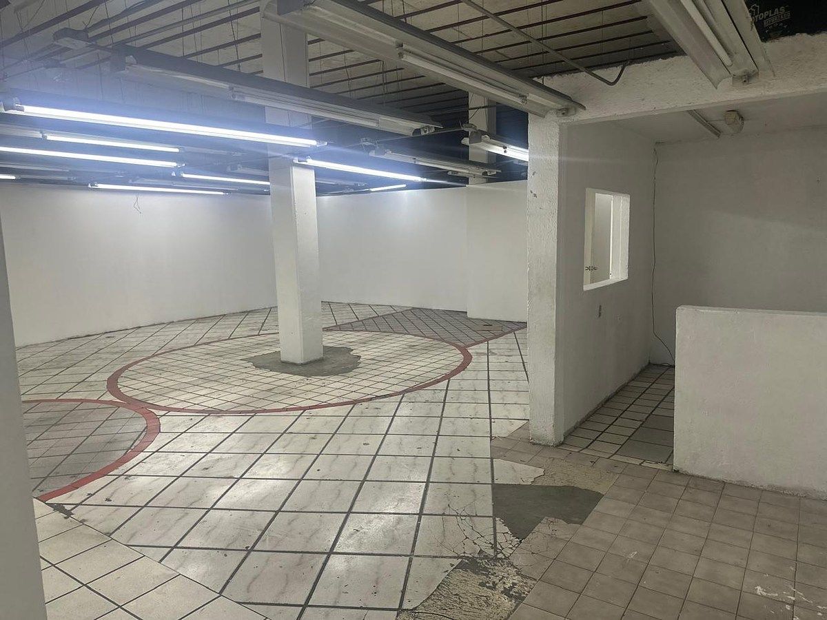 Local em Jardines de Santa Mónica, Tlalnepantla de Baz, foto 3 de 5