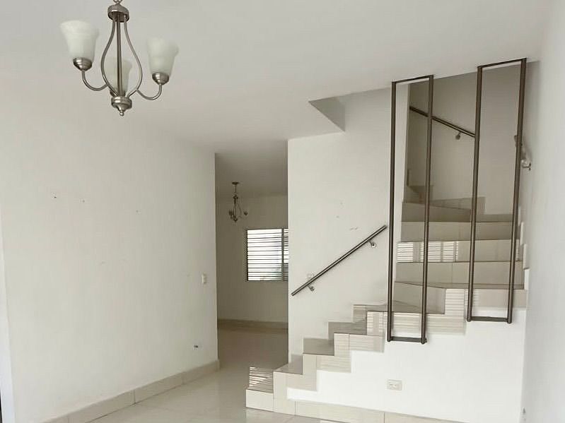 House in Puerta de Hierro, Monterrey, photo 8 of 20