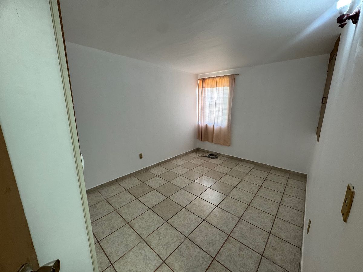 Casa em Unidad Díaz Ordaz, Zapopan, foto 9 de 17