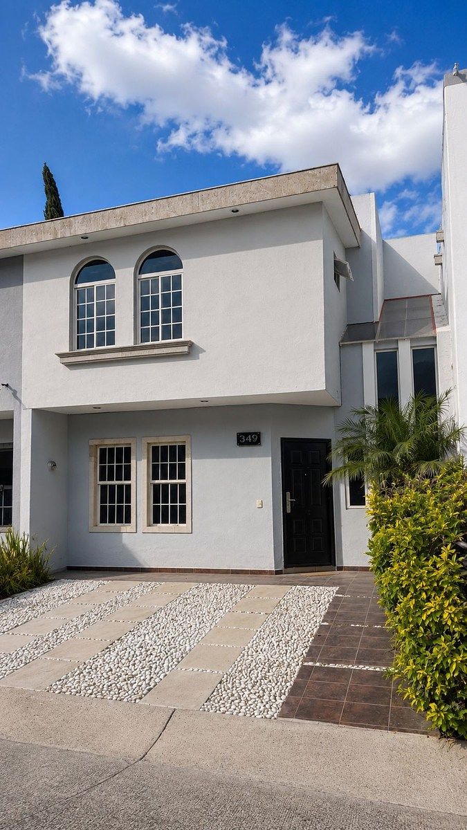 Casa en venta en Nueva Galicia - foto 1