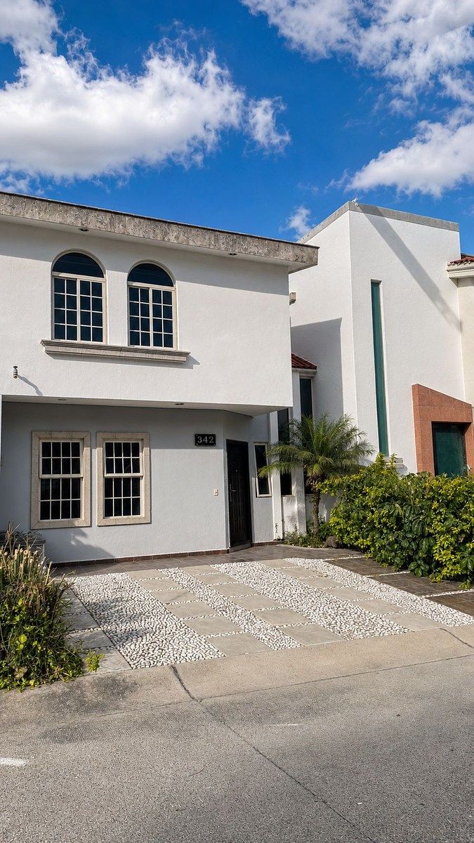 Casa en venta en Nueva Galicia - foto 2