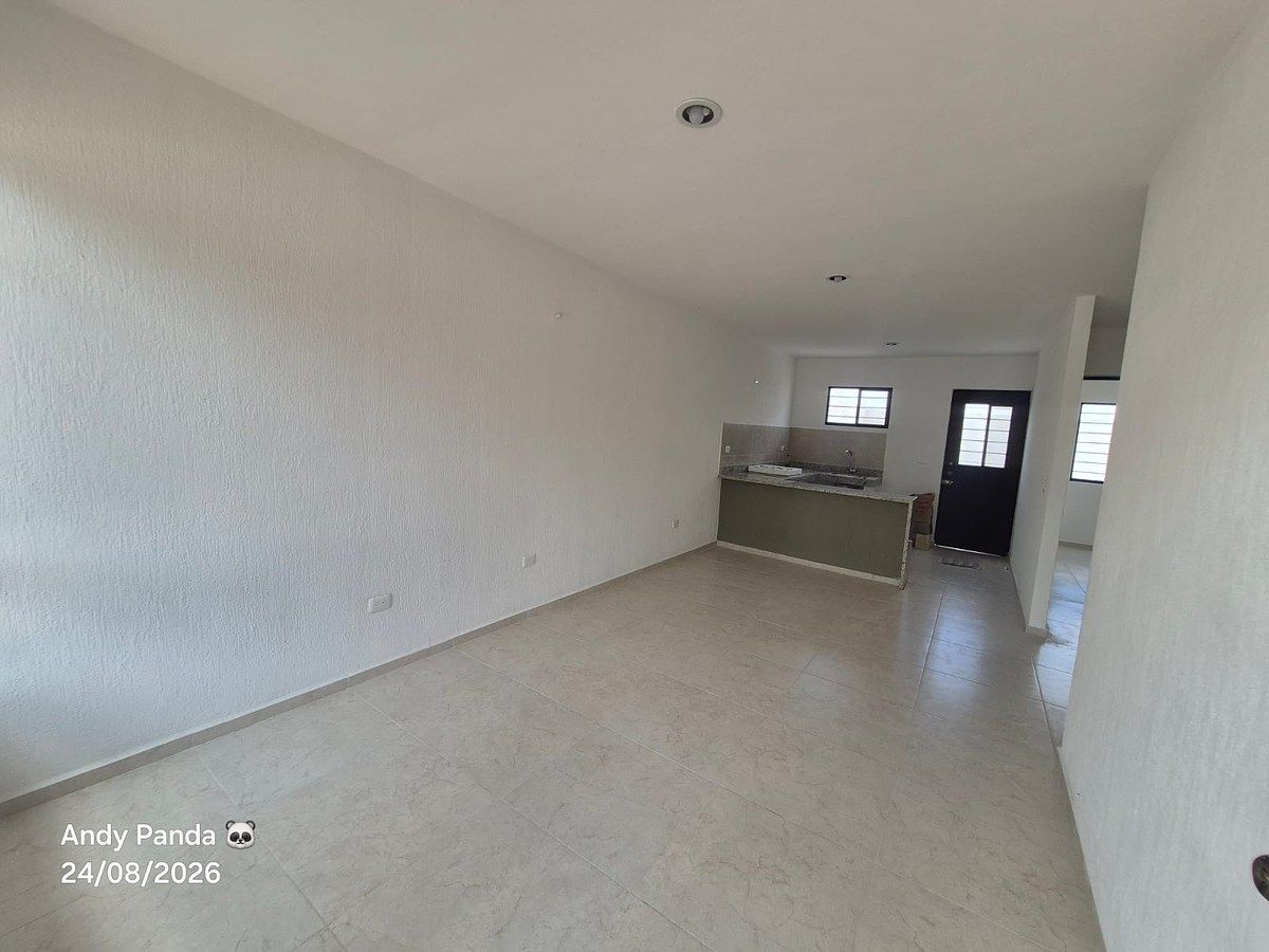 House in Los Héroes, Mérida, photo 2 of 13