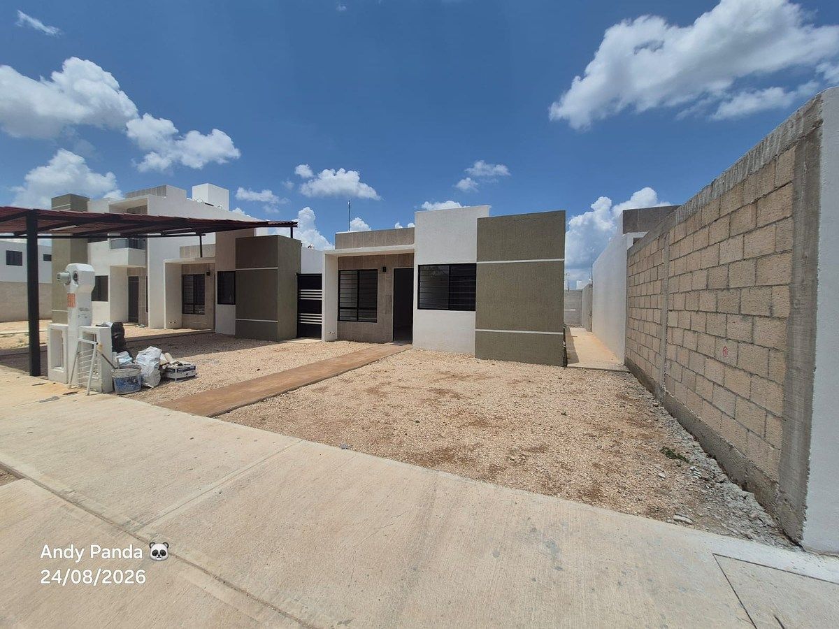 Brand new house in the Los Héroes subdivision, photo 1 of 13