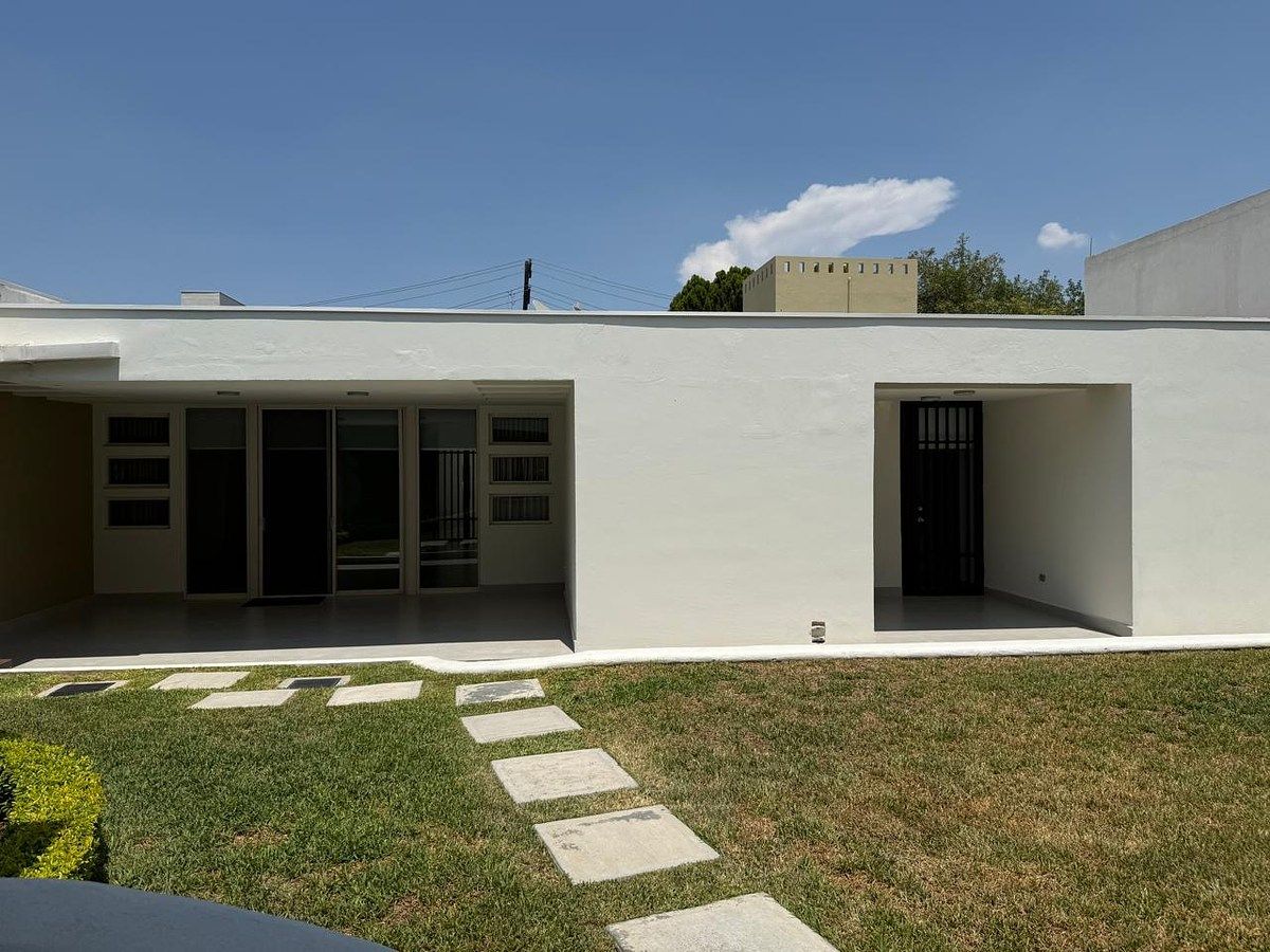 CASA PARA ALUGAR, LOMAS DEL VALLE, foto 1 de 9