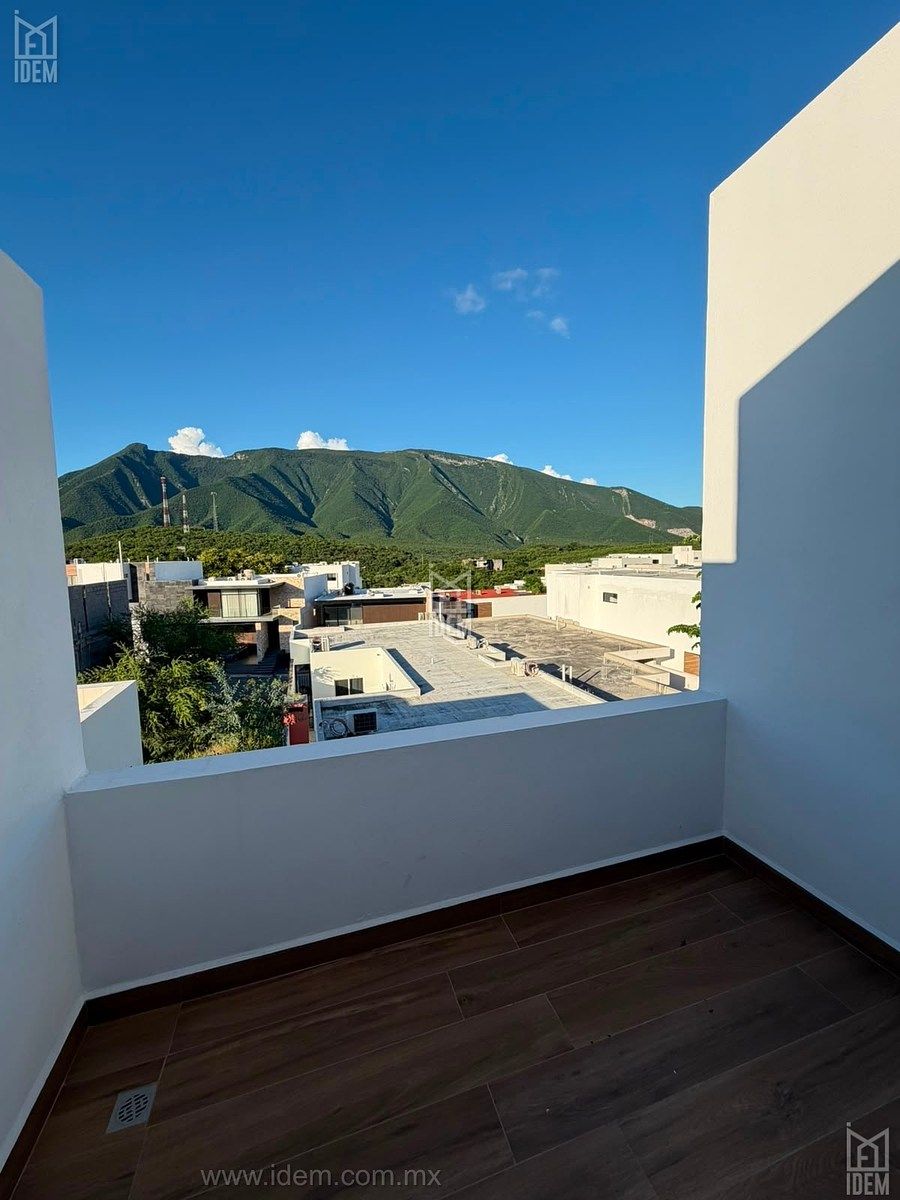 Casa em Alamo Sur, Santiago, foto 3 de 8
