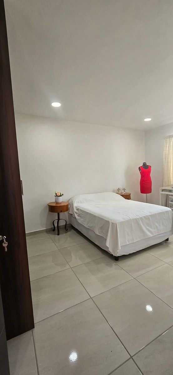 House in Gated Community in Bosques de San Juan, San Juan del Río, photo 21 of 23