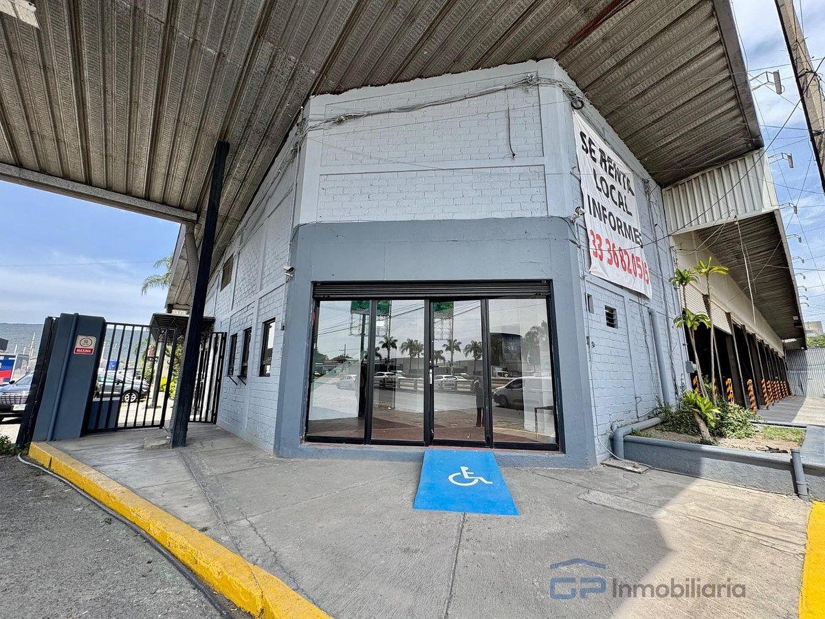 SE RENTA LOCAL COMERCIAL EN AV VALLARTA, foto 1 de 14