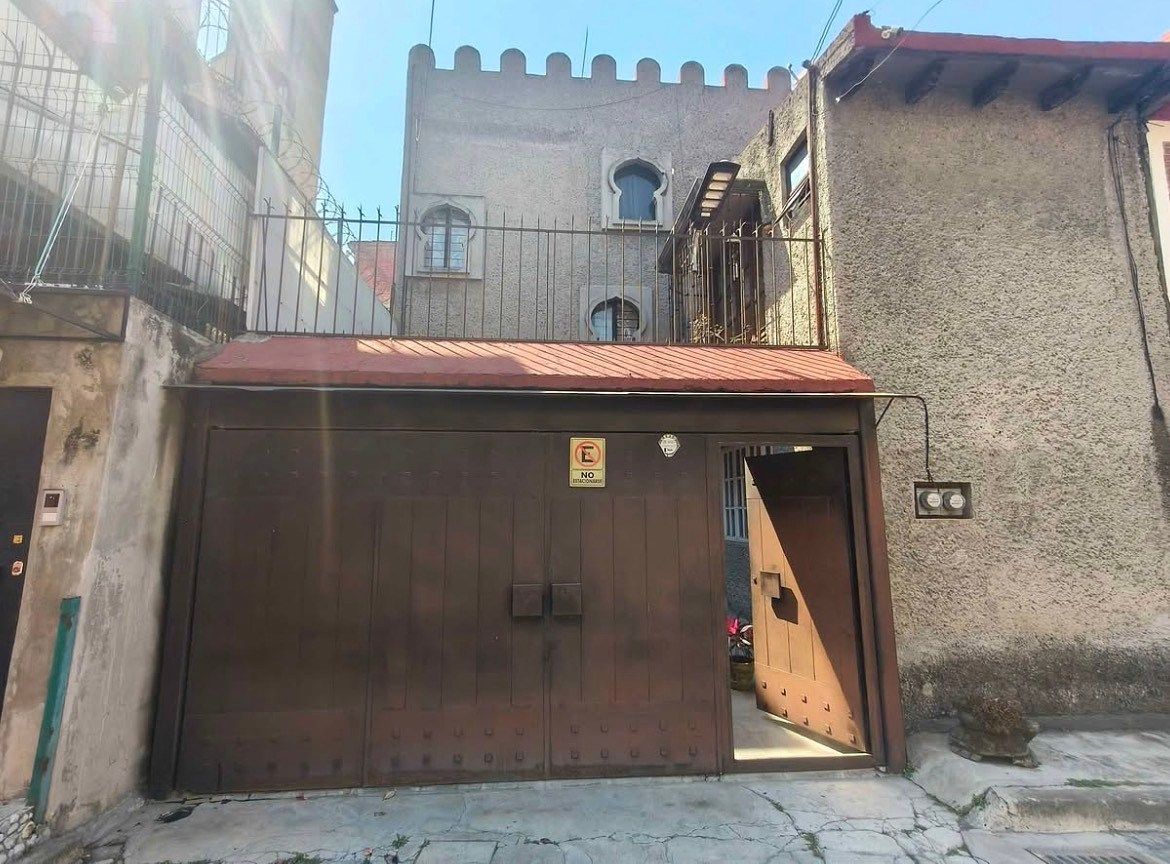 Sale of residential house in neighborhood 18, photo 1 of 26