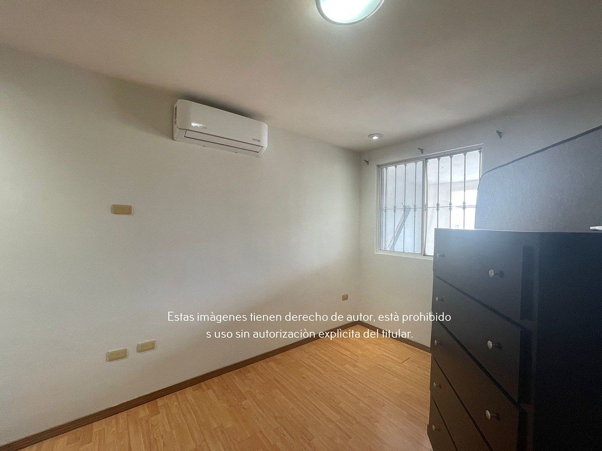 Casa Semi Amueblada en Renta en Balcones de las Mitras, foto 11 de 24