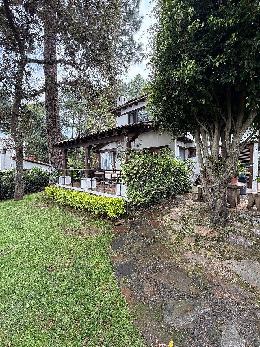 Linda propriedade à venda, localizada em Avándaro., foto 1 de 20