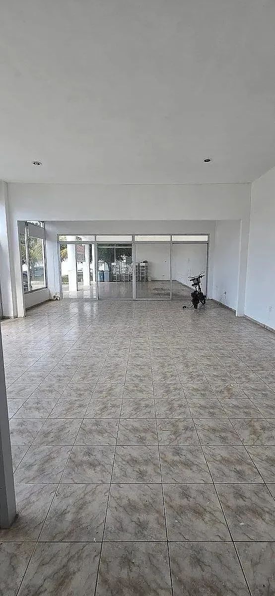 RENTAL COMMERCIAL SPACE IN TANLUM, photo 1 of 11