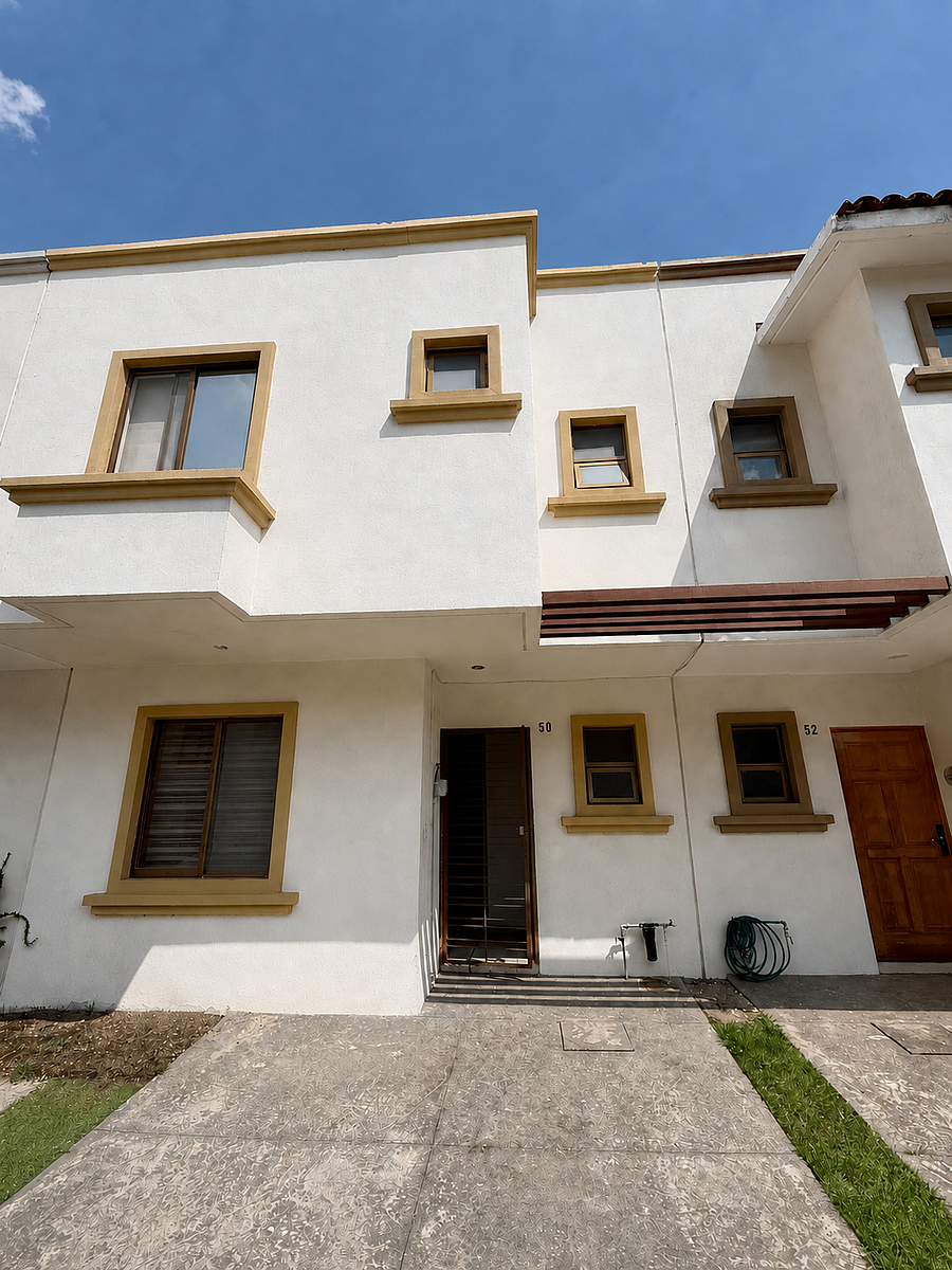 Casa en venta en El Sereno, foto 1 de 33