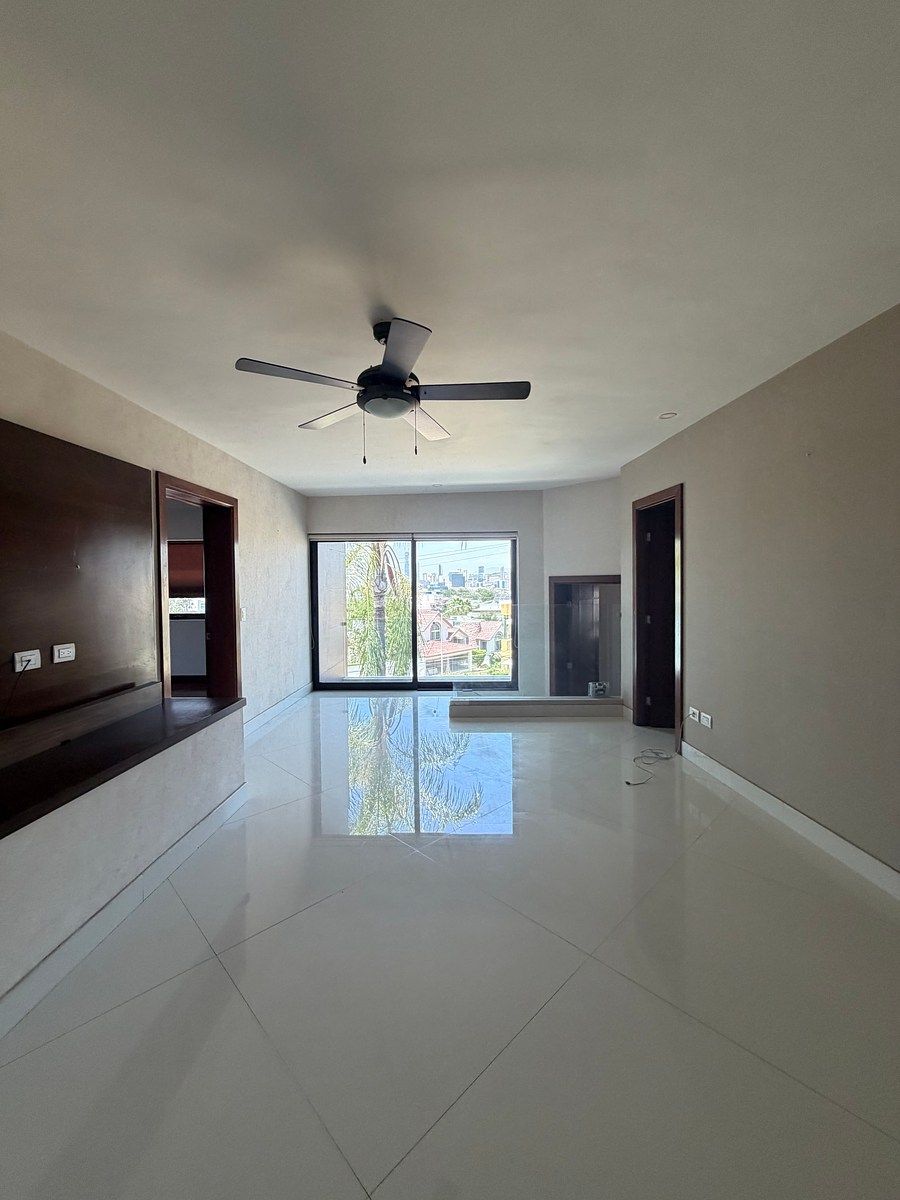 Casa en Colorines 1er Sector, San Pedro Garza García, foto 18 de 25