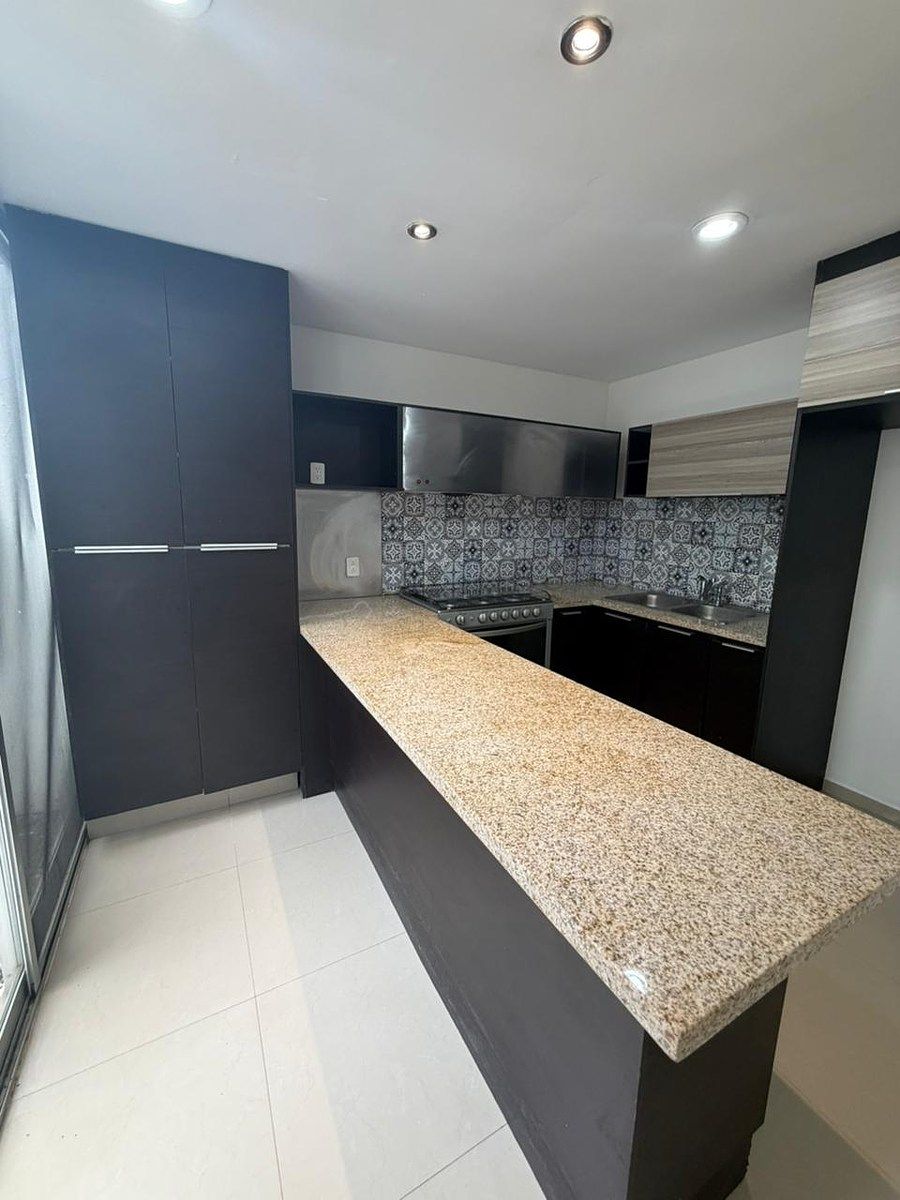 Casa en venta en Girasoles Acueducto, dentro de condominio privado - foto 4