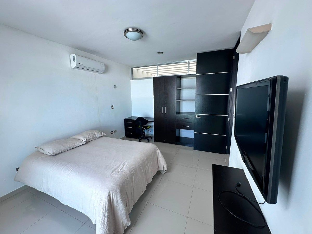 Casa en Altabrisa, Mérida, foto 2 de 22