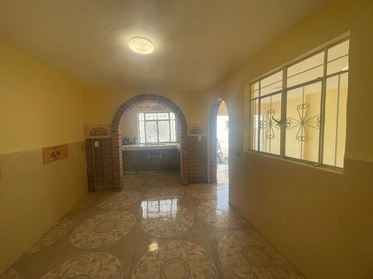 House in Huentitán El Bajo, Guadalajara, photo 4 of 15