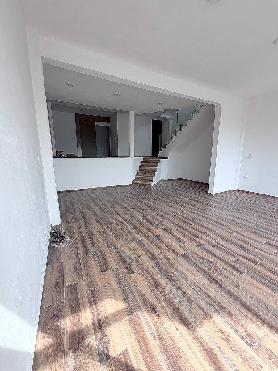 Casa en Lomas de Valle Dorado, Tlalnepantla de Baz, foto 2 de 23