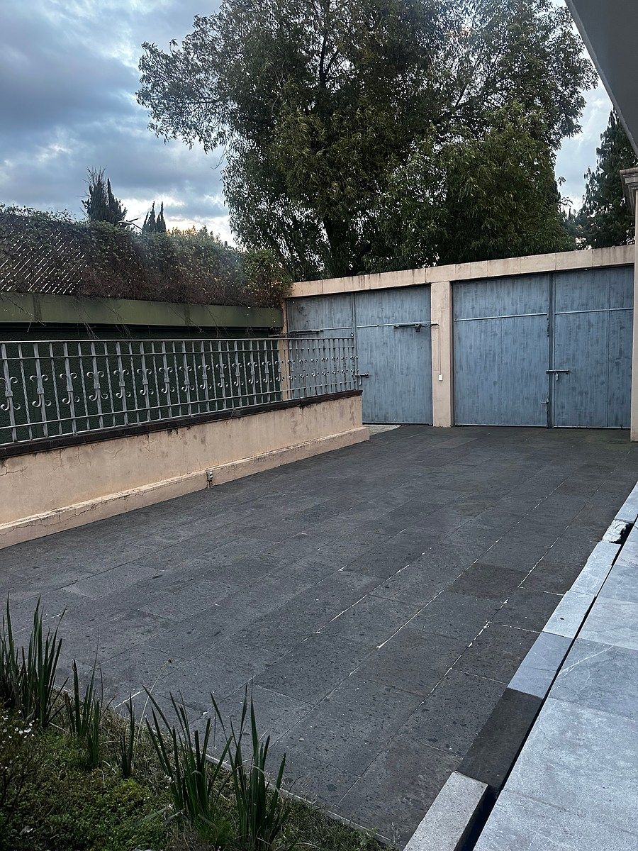 House in Bosque de las Lomas, Miguel Hidalgo, photo 23 of 25