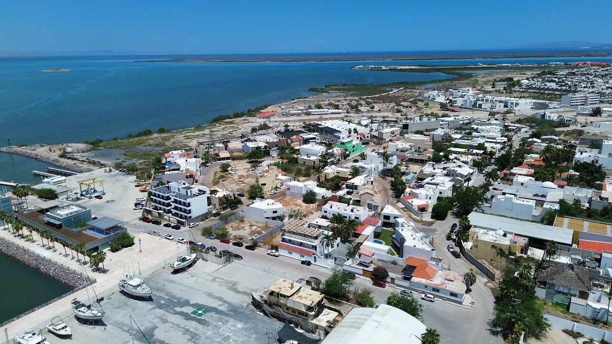 Edifício em Campestre, La Paz, foto 18 de 22