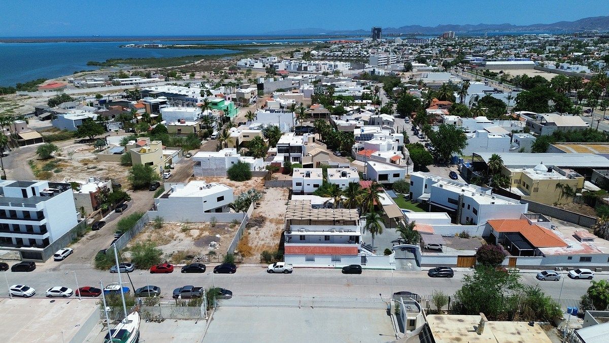 Edifício em Campestre, La Paz, foto 21 de 22