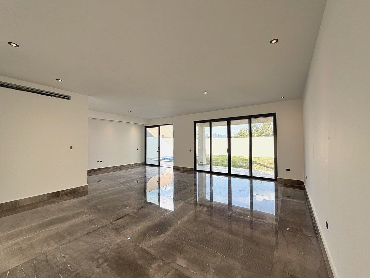 Casa en La Cima 3er Sector, San Pedro Garza García, foto 4 de 13