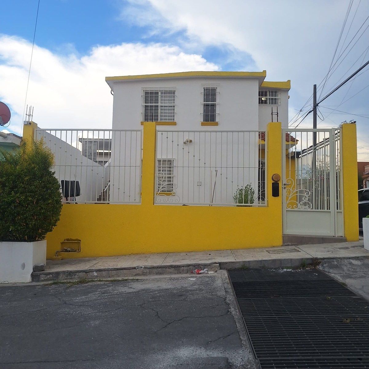 Casa em Valle de INFONAVIT III Sector, Monterrey, foto 2 de 33