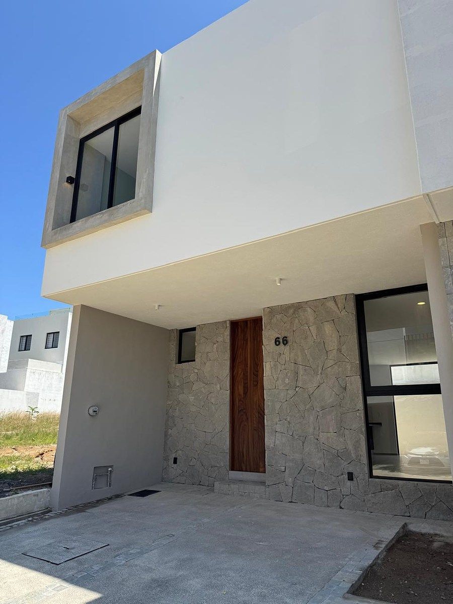 House in Capital Norte, Zapopan, photo 2 of 31