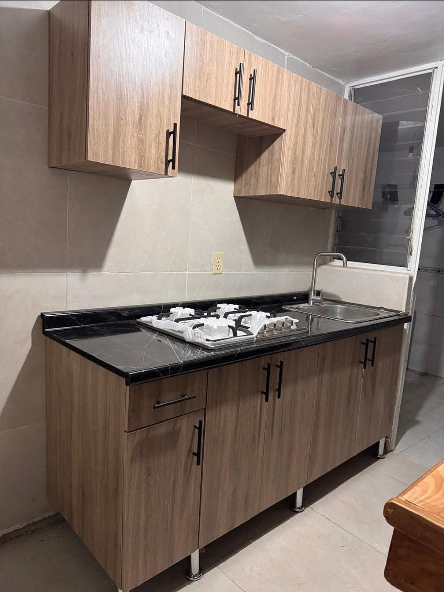 OOPORTUNIDAD CASA EN VENTA VALLE DORADO TRAJOMULCO EN GUADALAJARA - foto 2