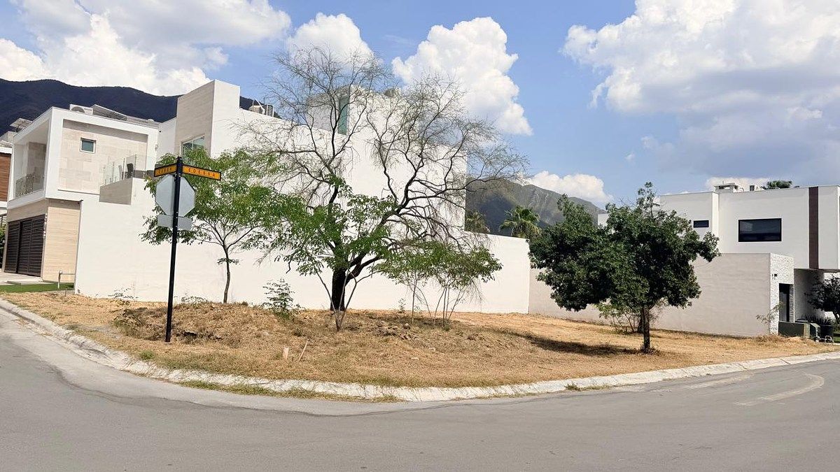 Lote em Cerezos Residencial, Monterrey, foto 3 de 7