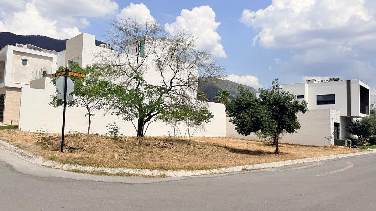 Lote em Cerezos Residencial, Monterrey, foto 4 de 7